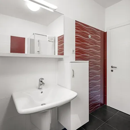 Apartament Principi Violet *